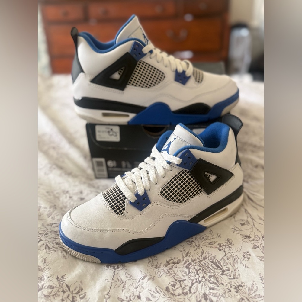 Air Jordan 4 Retro Motorsports 2017 GS 6.5Y White Blue Black OG Box Clean
